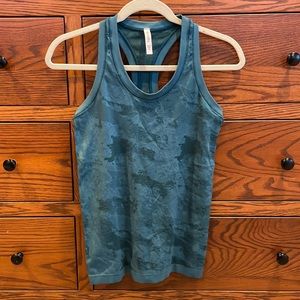 Athleta tank